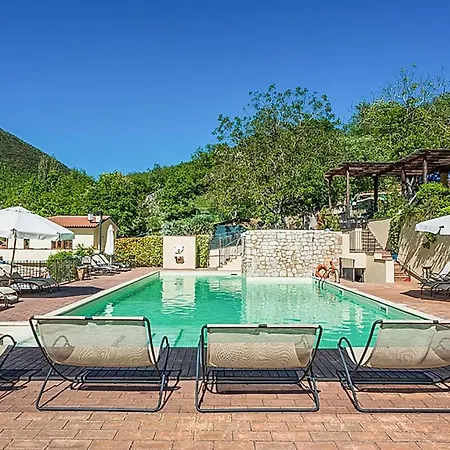 Appartement Lovely In With Wifi Foligno