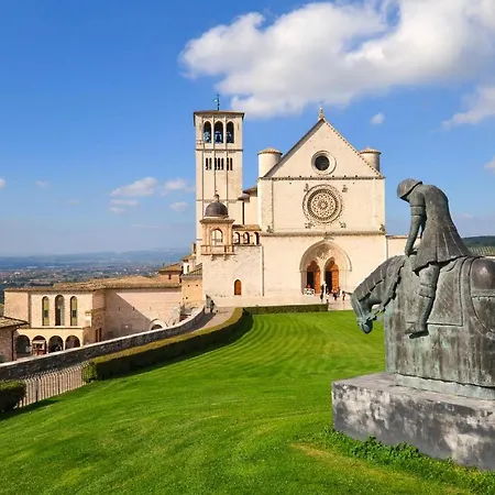 Lovely In With Wifi * Foligno